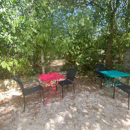 Beau T3 En Duplex Terrasse Et Parking Bien Placé