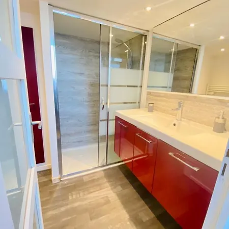 Apartment T3 En Duplex Pour 6 Pers Bien Place Terrasse Et Parking Inclus *
